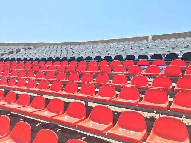 Сидения для стадионов