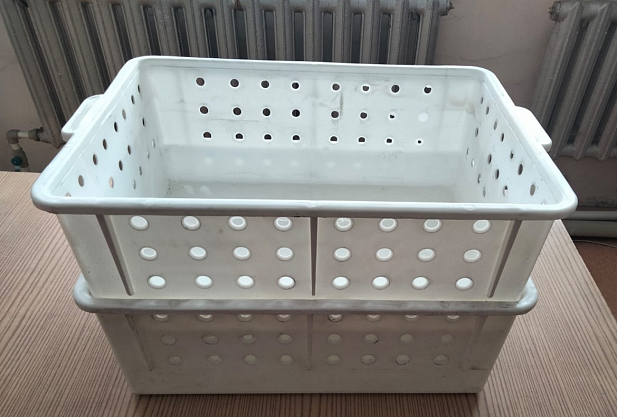 Емкость для пищевых продуктов большая